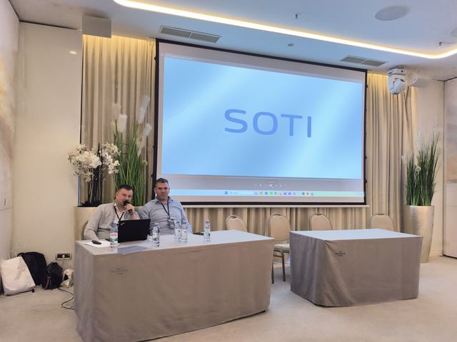 Fotografija s konferencije 24